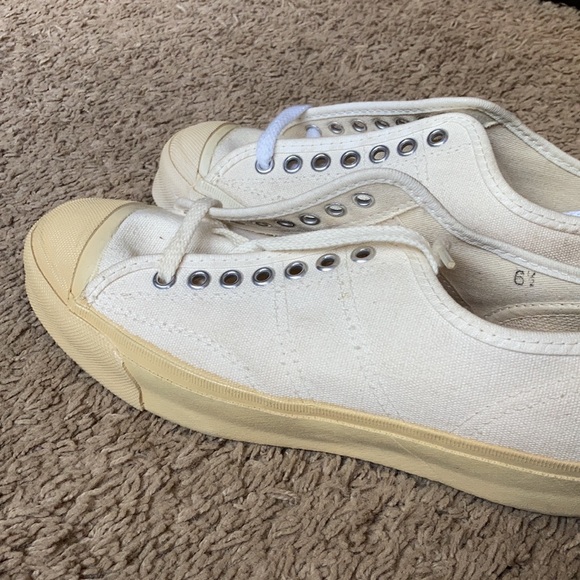 Vintage canvas white Converse. - Picture 7 of 7